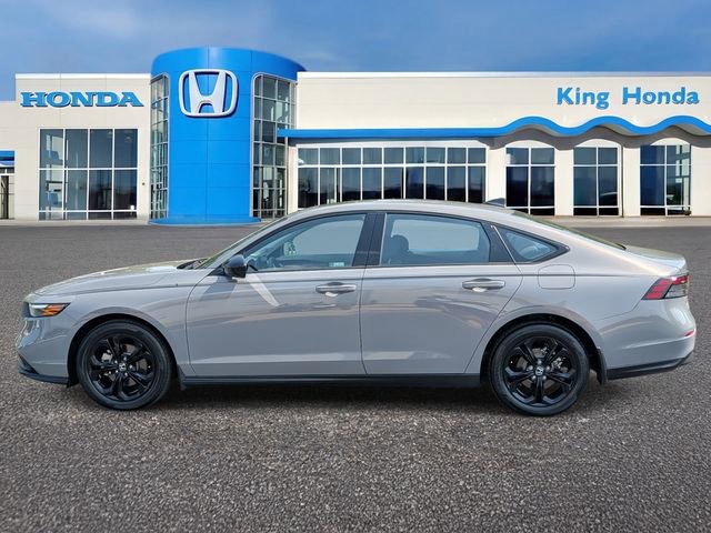 Used 2025 Honda Accord SE image 12