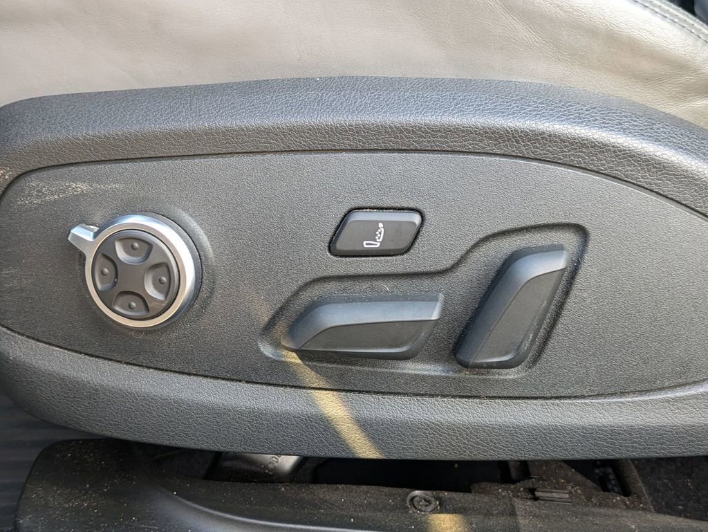 Used 2018 Audi S5 Prestige w/ S Sport Package image 16