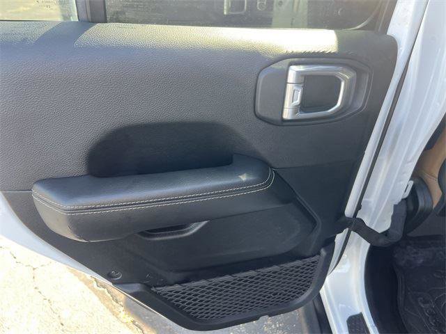 Used 2021 Jeep Wrangler Unlimited Rubicon image 16