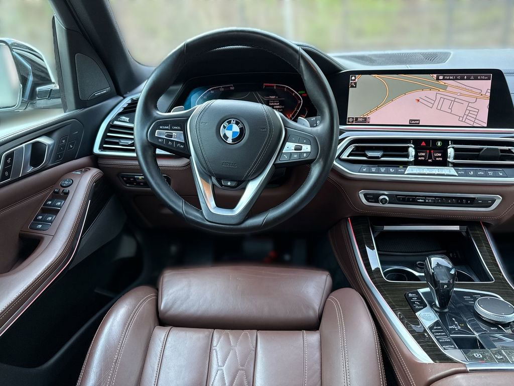 Used 2020 BMW X5 xDrive50i w/ Executive Package AWD/4WD image 22