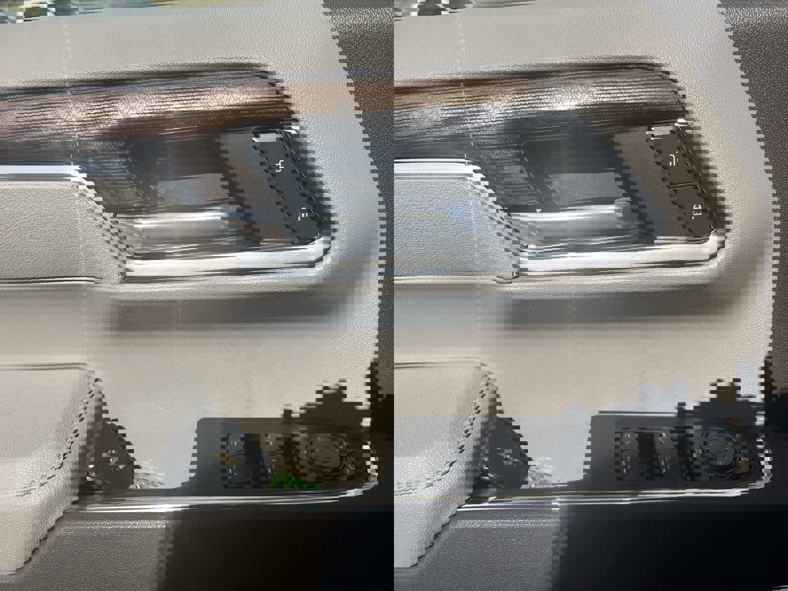 New 2026 Chevrolet Silverado 1500 LT Trail Boss w/ LT Trail Boss Premium Package image 16