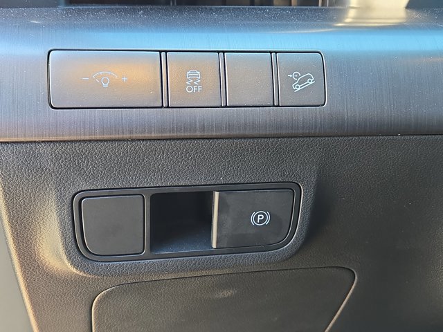 Used 2025 Hyundai Kona SEL FWD image 20