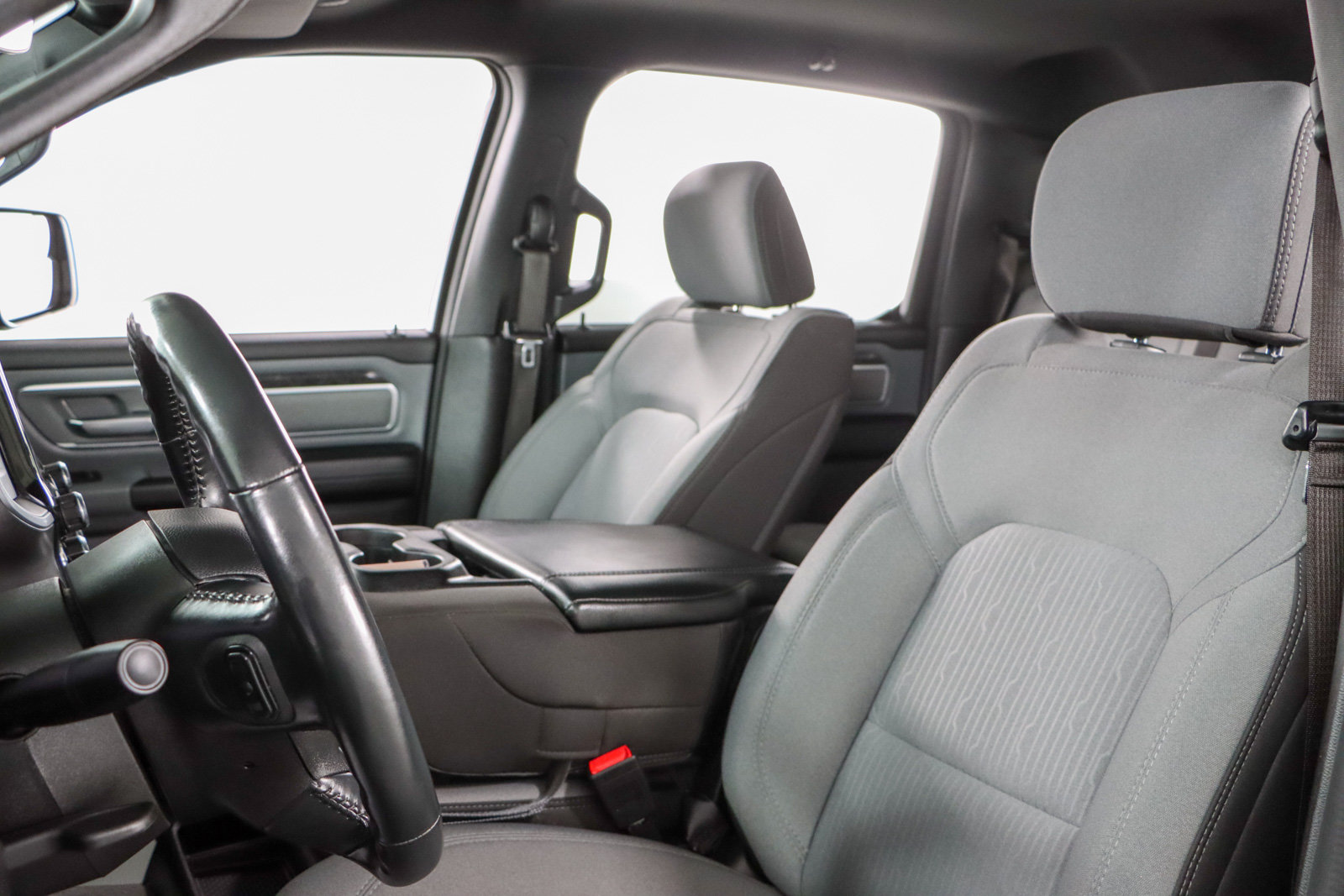 Used 2022 RAM 1500 Big Horn AWD/4WD image 24