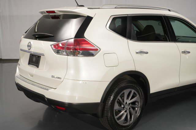 Used 2016 Nissan Rogue SL w/ SL Premium Package image 15