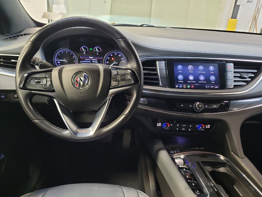 Used 2023 Buick Enclave Essence w/ Sport Touring Edition FWD image 22
