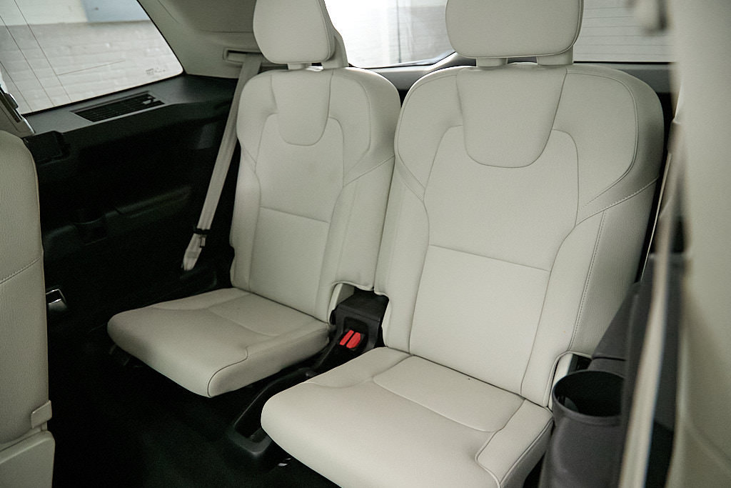 Certified 2024 Volvo XC90 B6 Plus w/ Protection Package Premier AWD/4WD image 22