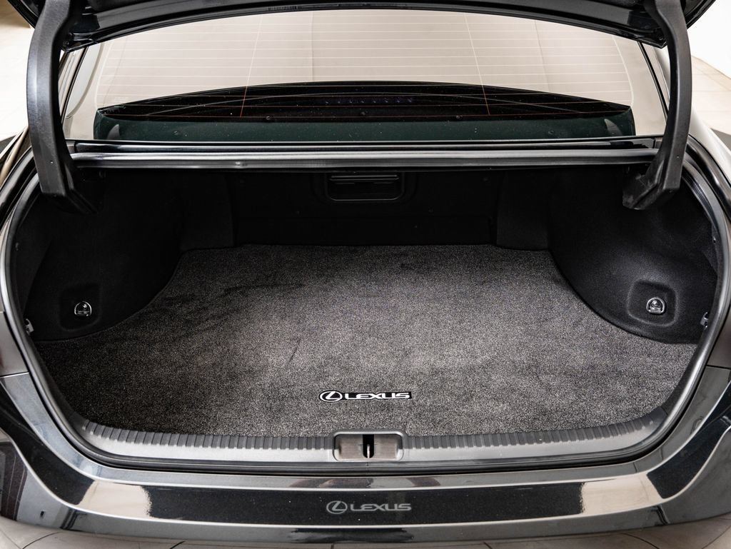 Used 2022 Lexus ES 300h w/ Accessory Package 2 FWD image 19