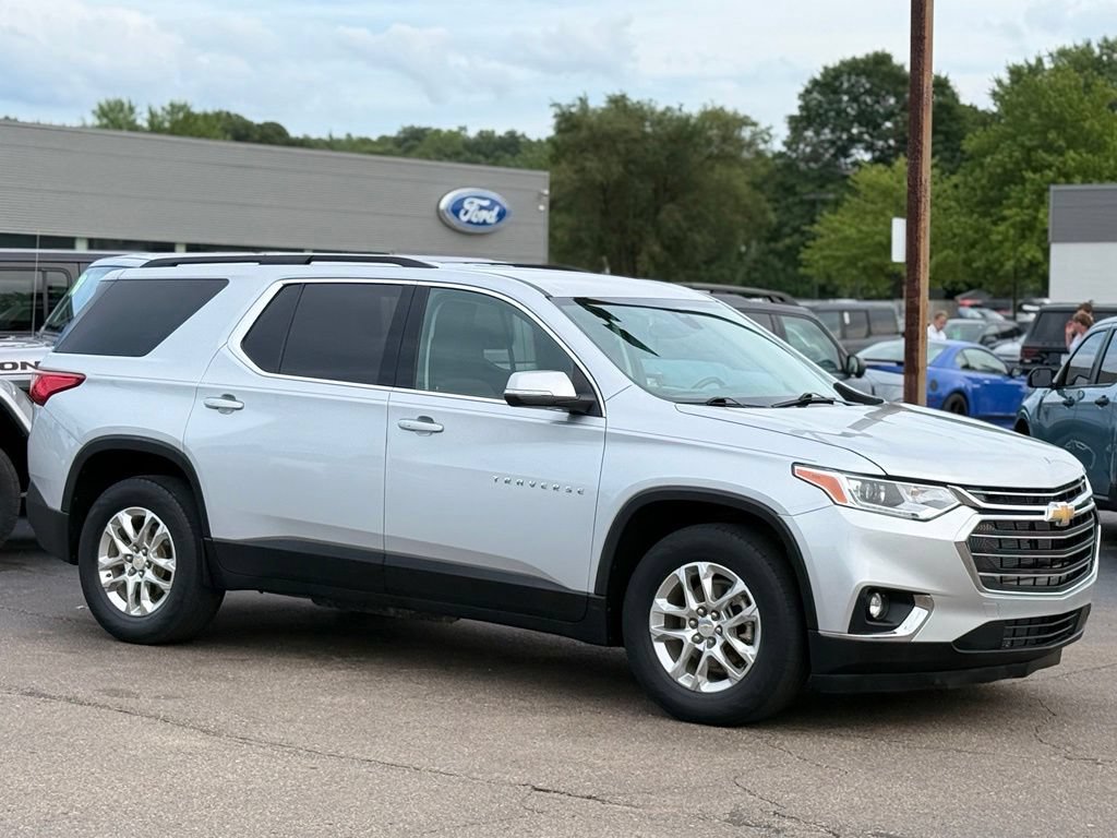 Used 2021 Chevrolet Traverse LT FWD image 23
