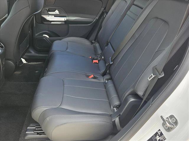 Used 2026 Mercedes-Benz GLB 250 image 17