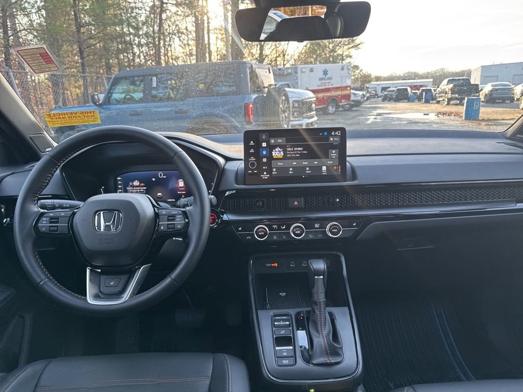 Used 2026 Honda CR-V Sport Touring image 9