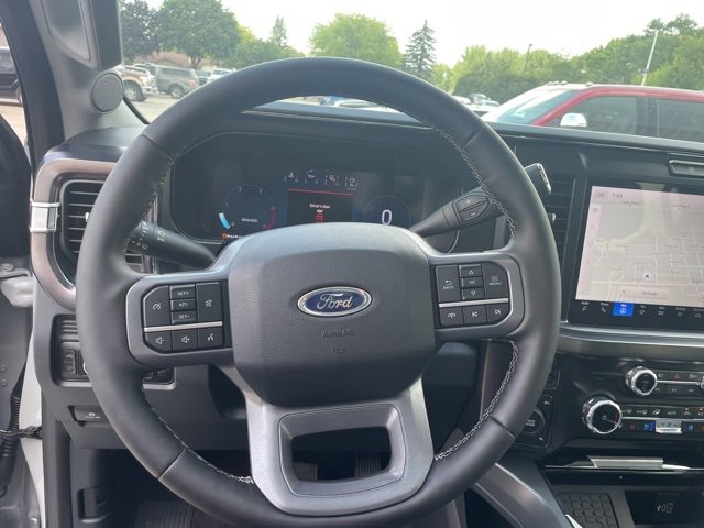New 2025 Ford F250 Lariat w/ Chrome Package image 19