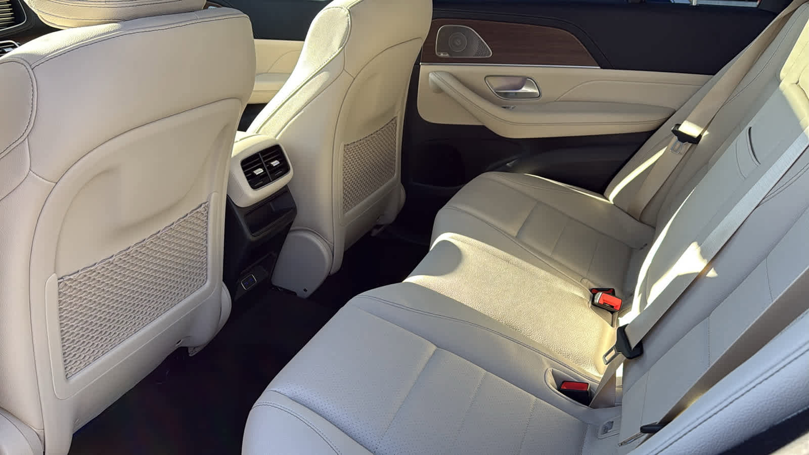 New 2026 Mercedes-Benz GLE 450 4MATIC image 30