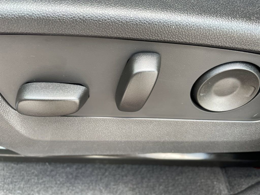 New 2026 Chevrolet Colorado Z71 w/ Technology Package AWD/4WD image 14