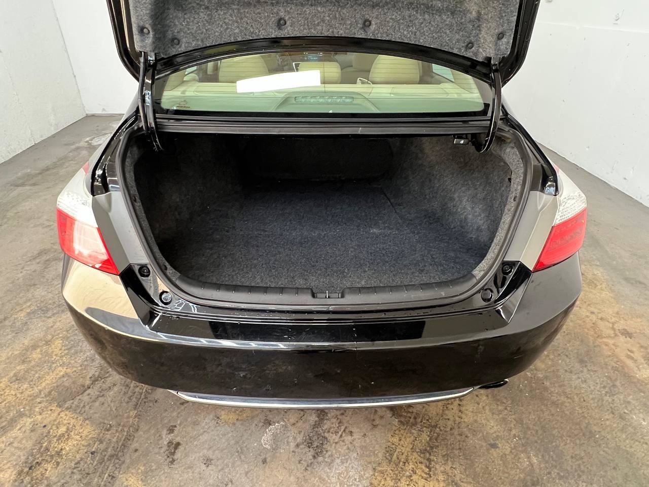 Used 2015 Honda Accord EX-L image 28