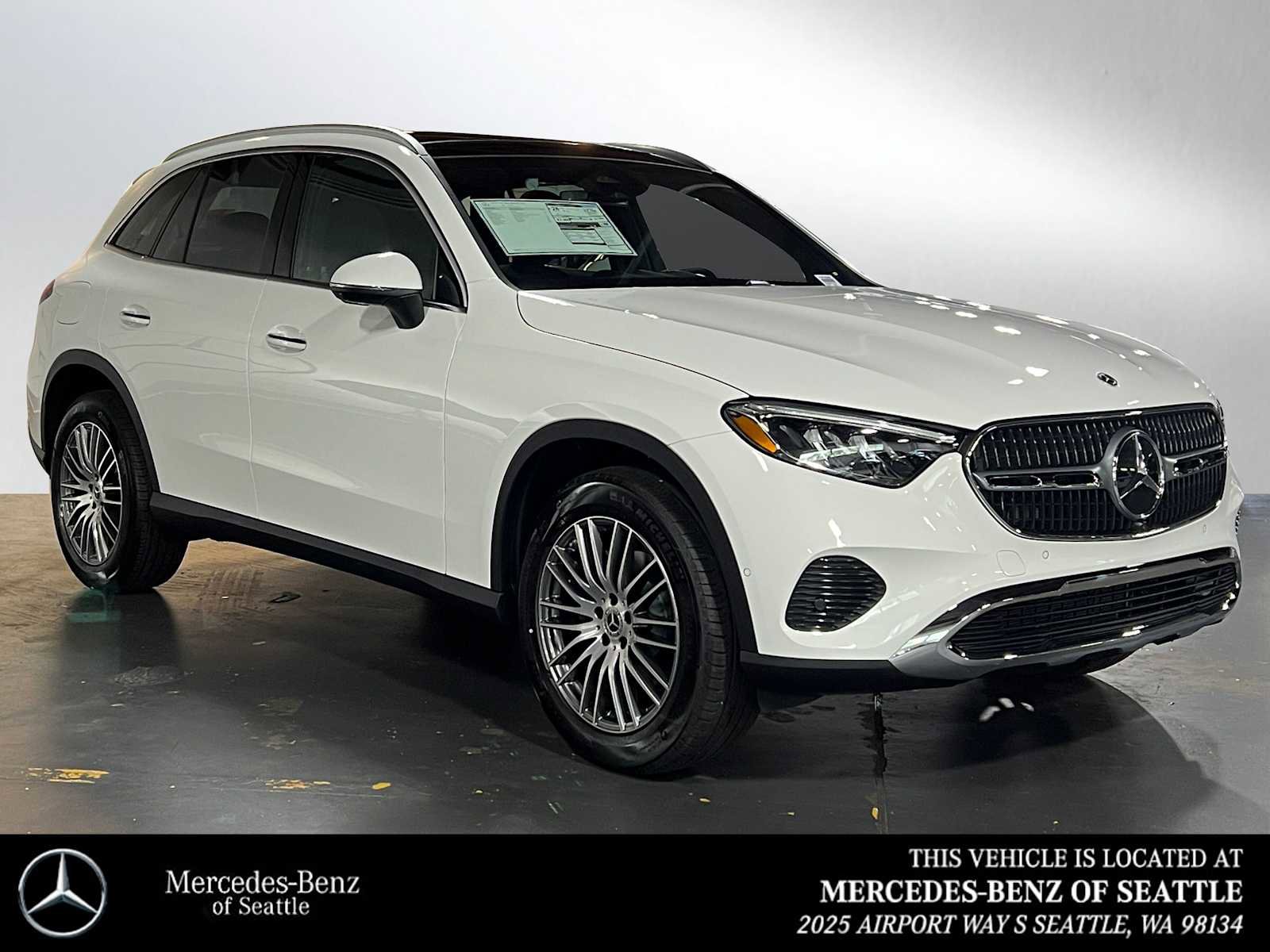 New 2025 Mercedes-Benz GLC 300 4MATIC