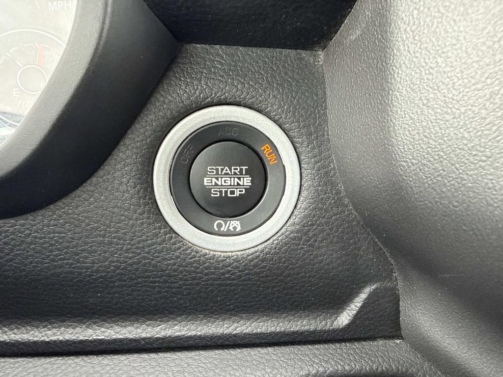 Used 2023 RAM 1500 Big Horn image 26