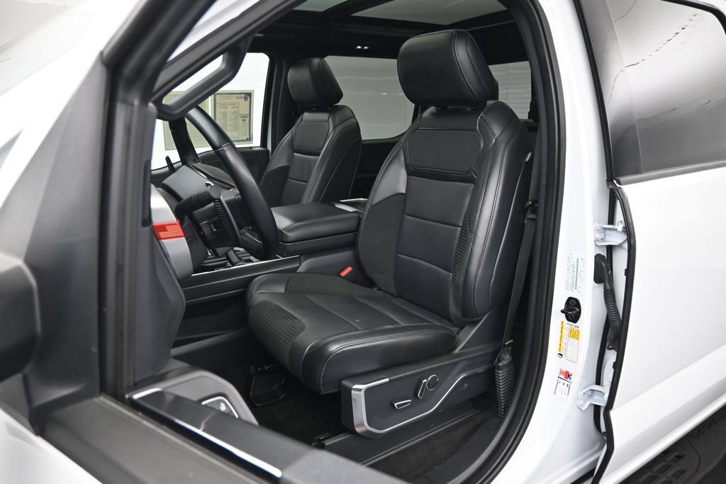 Used 2022 Ford F150 Raptor w/ Equipment Group 801A High AWD/4WD image 8