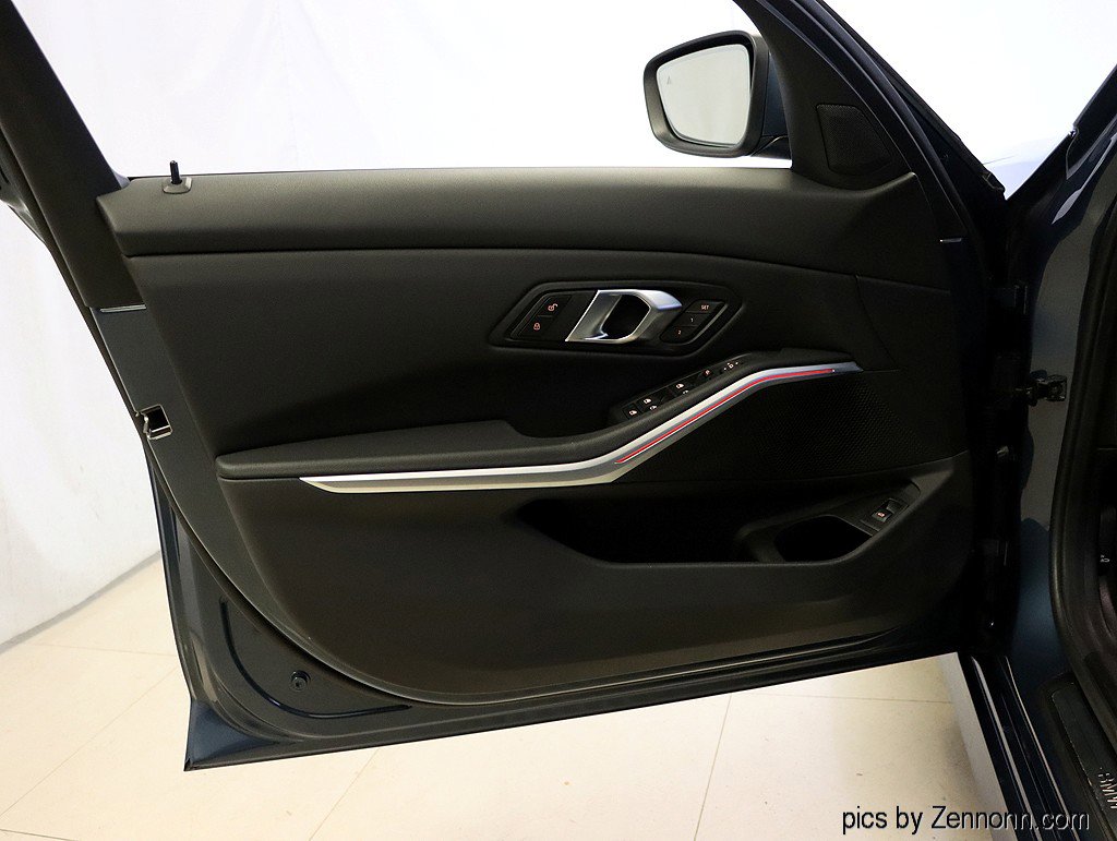 Certified 2025 BMW 330i xDrive Sedan image 26