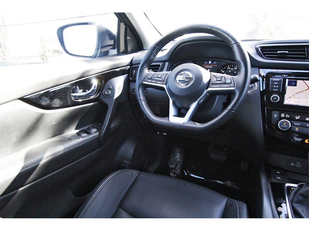 Certified 2022 Nissan Rogue Sport SL image 8