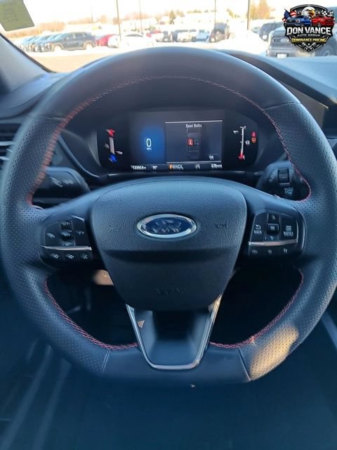 Used 2025 Ford Escape ST-Line AWD/4WD image 14