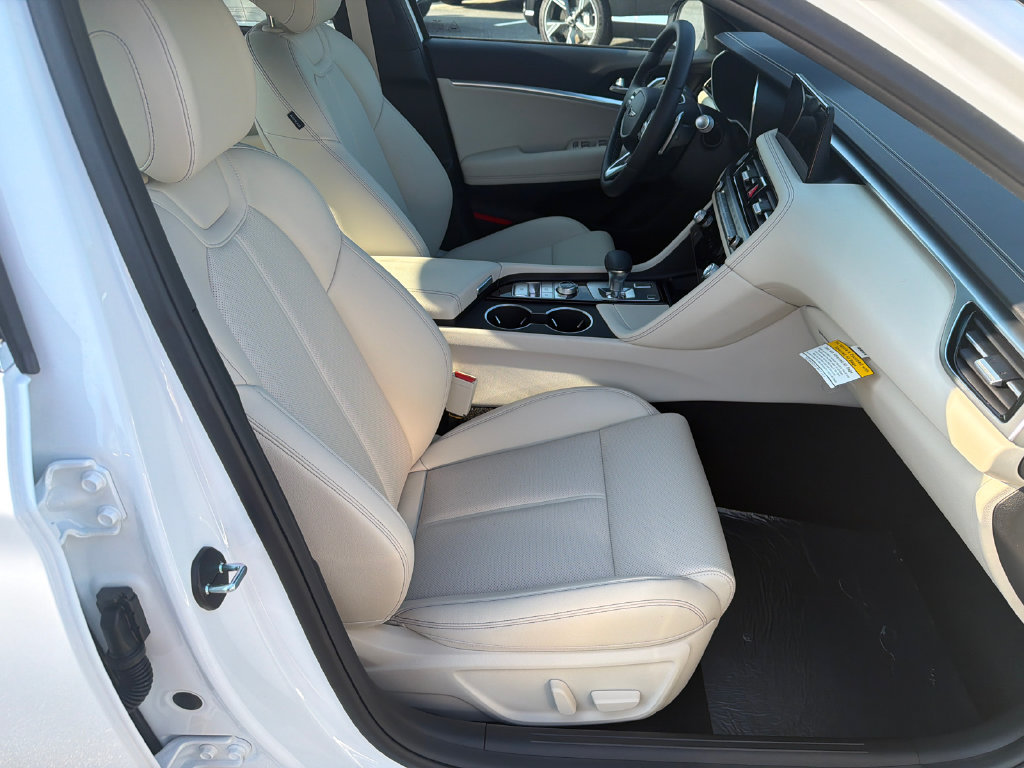 New 2026 Genesis G70 2.5T RWD image 15