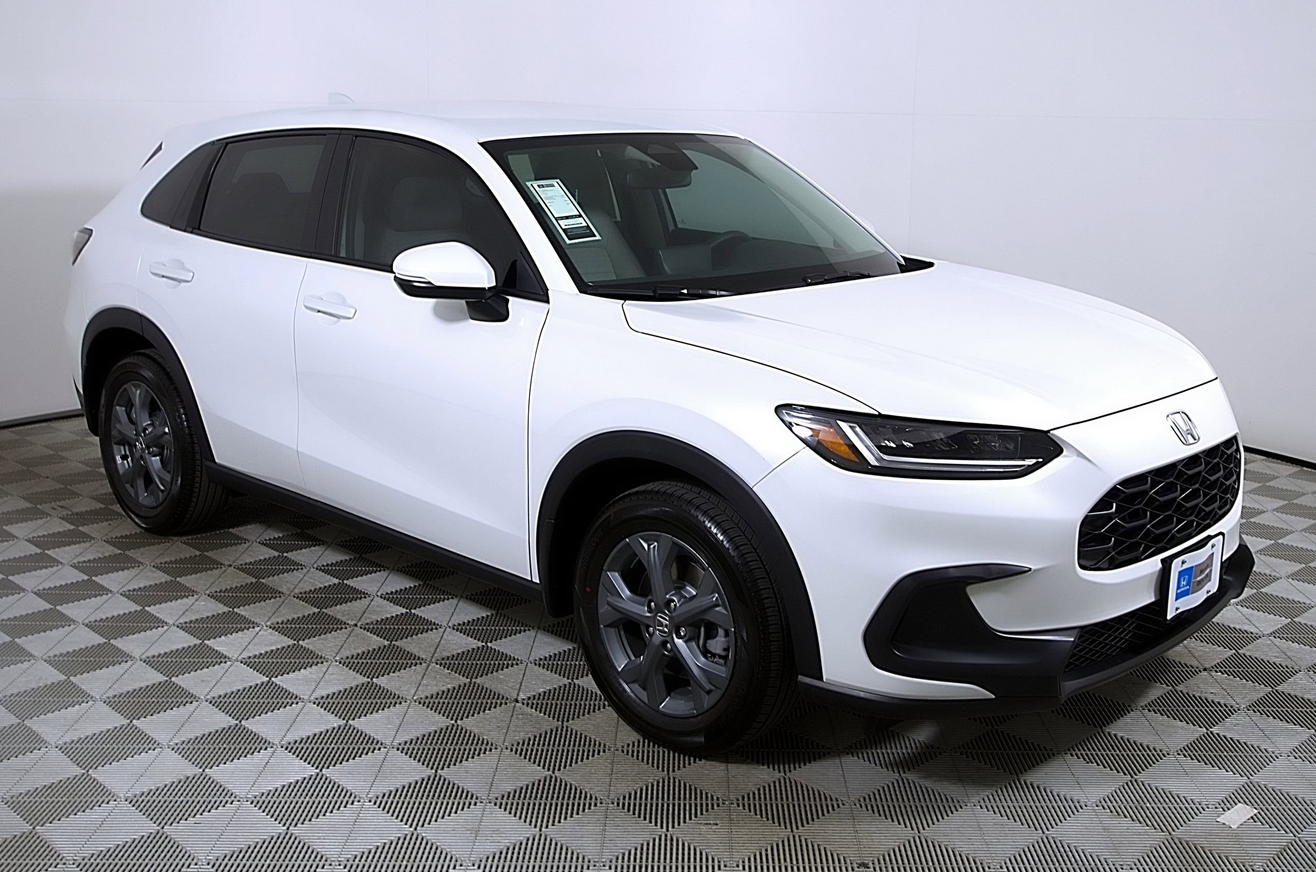 Certified 2026 Honda HR-V LX image 6