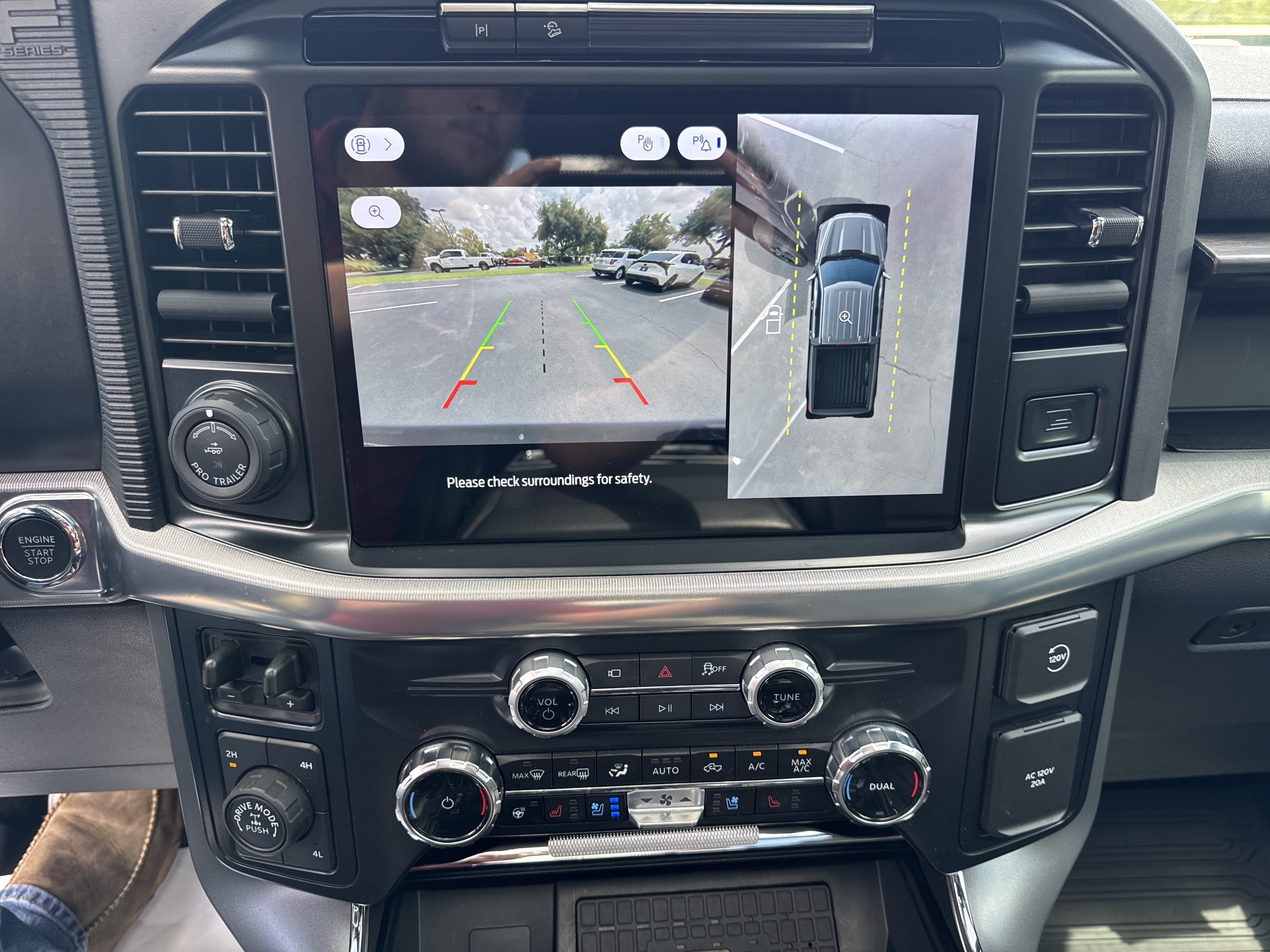 Used 2025 Ford F150 Lariat w/ Equipment Group 502A High AWD/4WD image 20