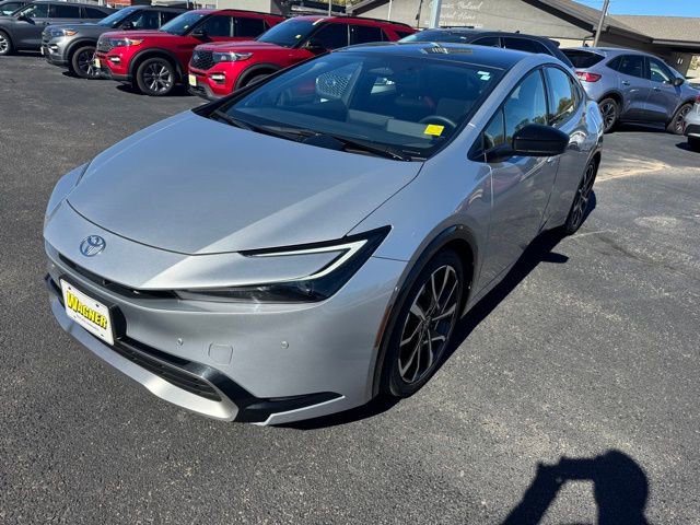 Used 2024 Toyota Prius Prime Premium w/ Advanced Technology Package image 7