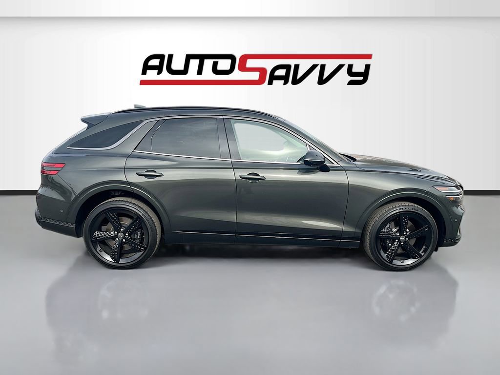Used 2025 Genesis GV70 3.5T Sport w/ Sport Advanced Package image 8