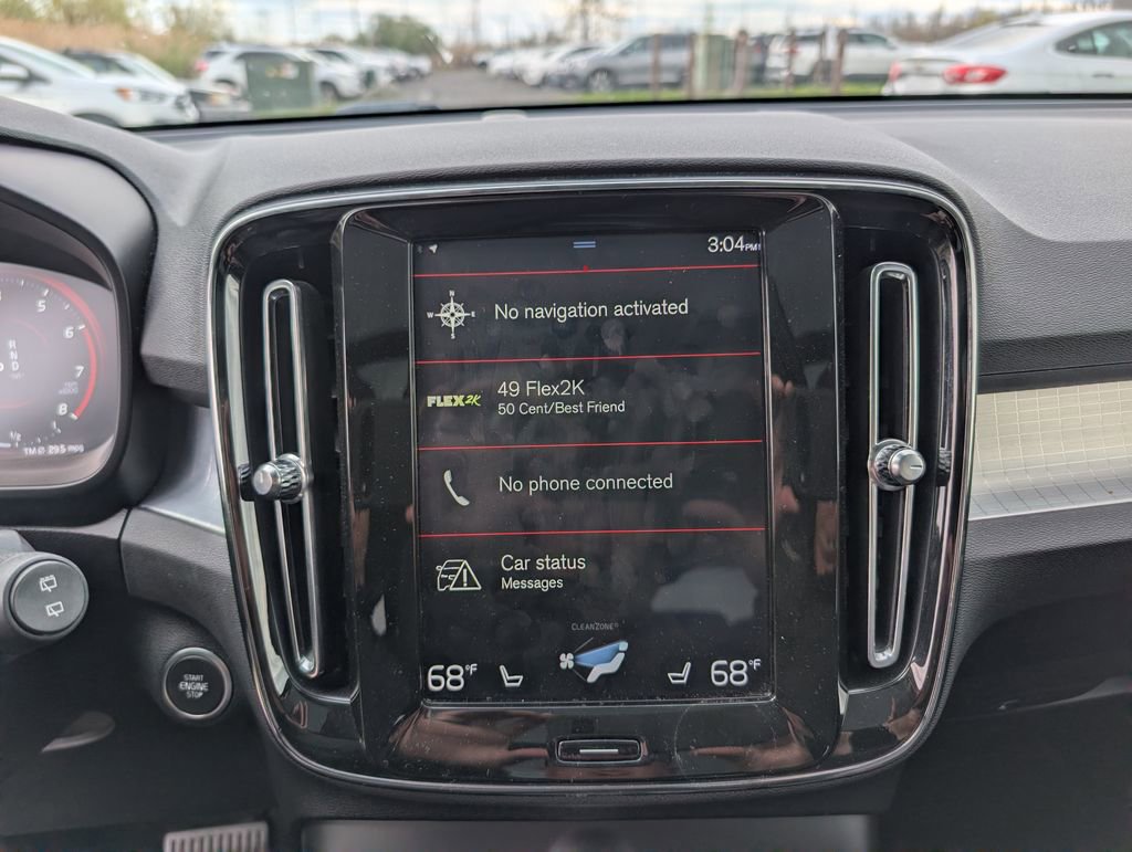 Used 2019 Volvo XC40 T5 Momentum AWD/4WD image 19