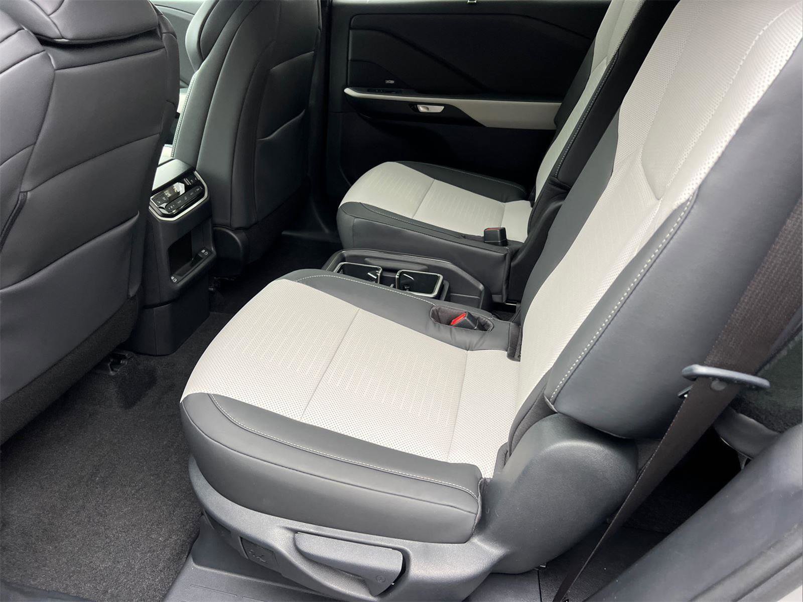 New 2026 Lexus TX 350 TX 350 F SPORT Handling image 15