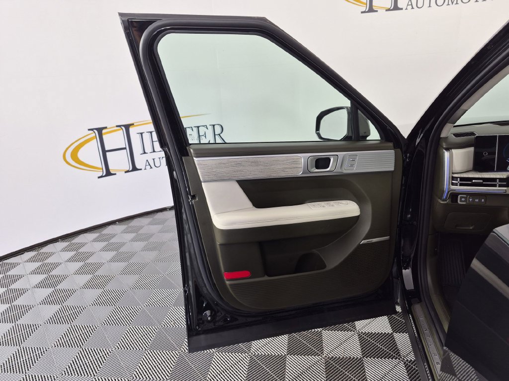 Used 2024 Hyundai Santa Fe Calligraphy FWD image 13