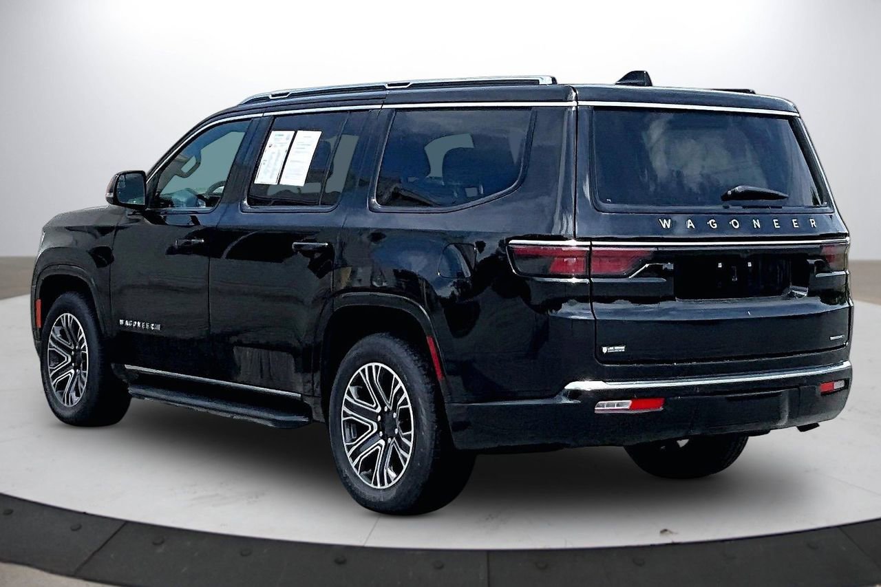Certified 2024 Jeep Wagoneer Series II AWD/4WD image 7