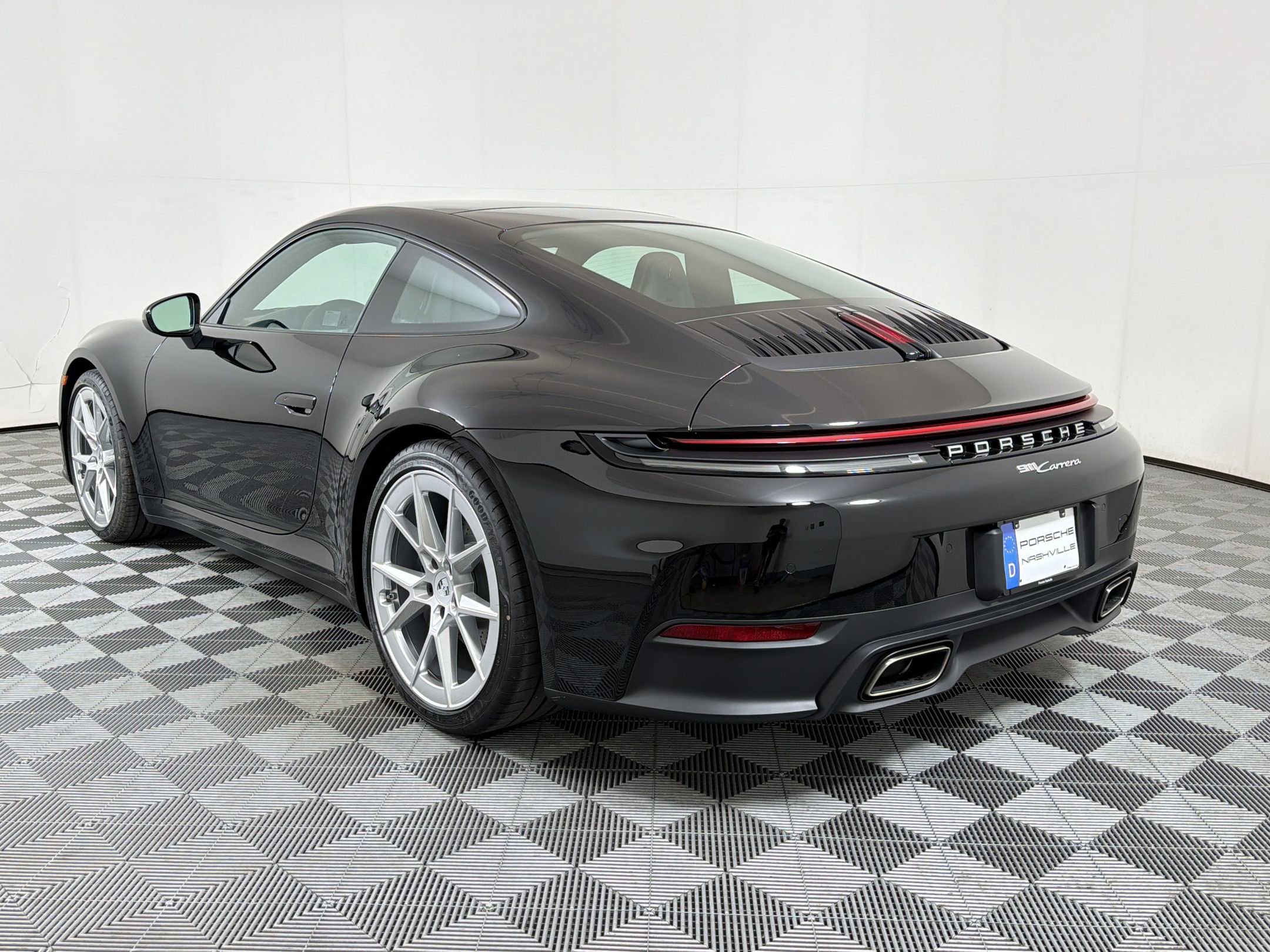 New 2026 Porsche 911 Carrera RWD image 3