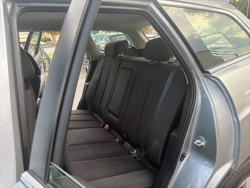 Used 2011 MAZDA CX-7 i SV FWD image 14