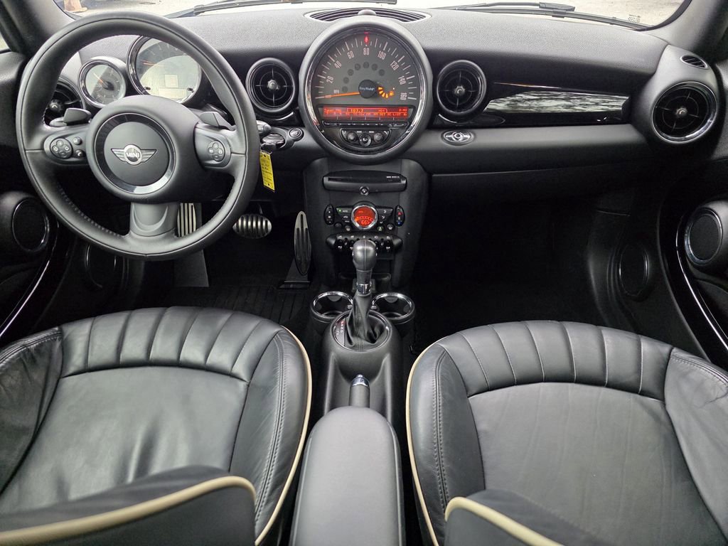 Used 2015 MINI Cooper S image 11