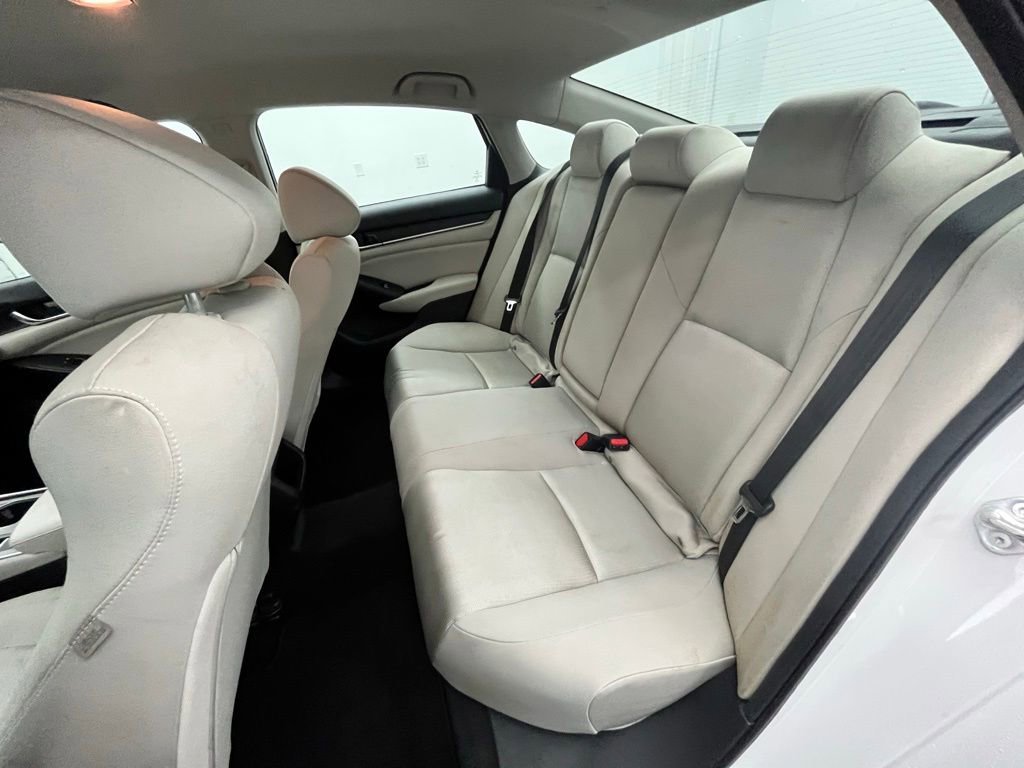 Used 2018 Honda Accord LX image 38