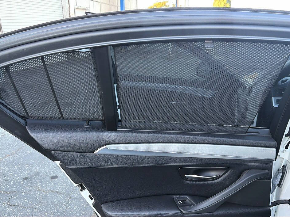 Used 2014 BMW 550i Sedan RWD image 14