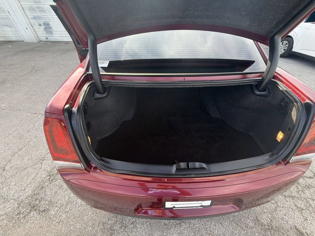 Used 2021 Chrysler 300 S w/ Comfort Group RWD image 24