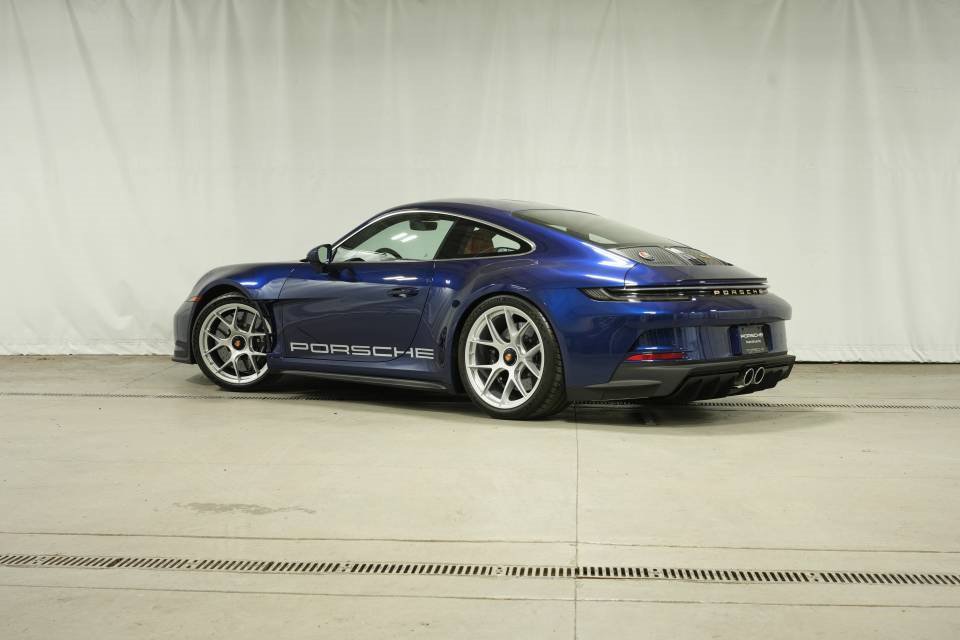 Used 2024 Porsche 911 GT3 RS image 3