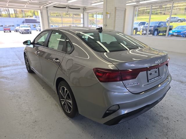 Certified 2024 Kia Forte LXS w/ LXS Technology Package FWD image 3