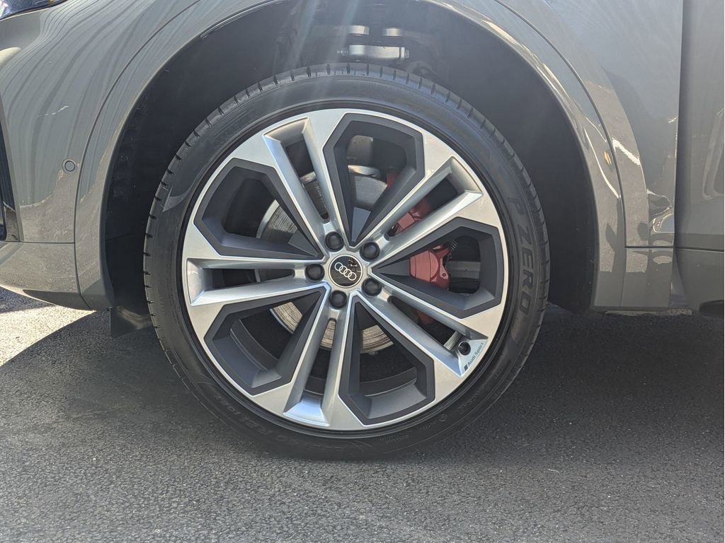Used 2023 Audi Q5 2.0T Prestige image 28
