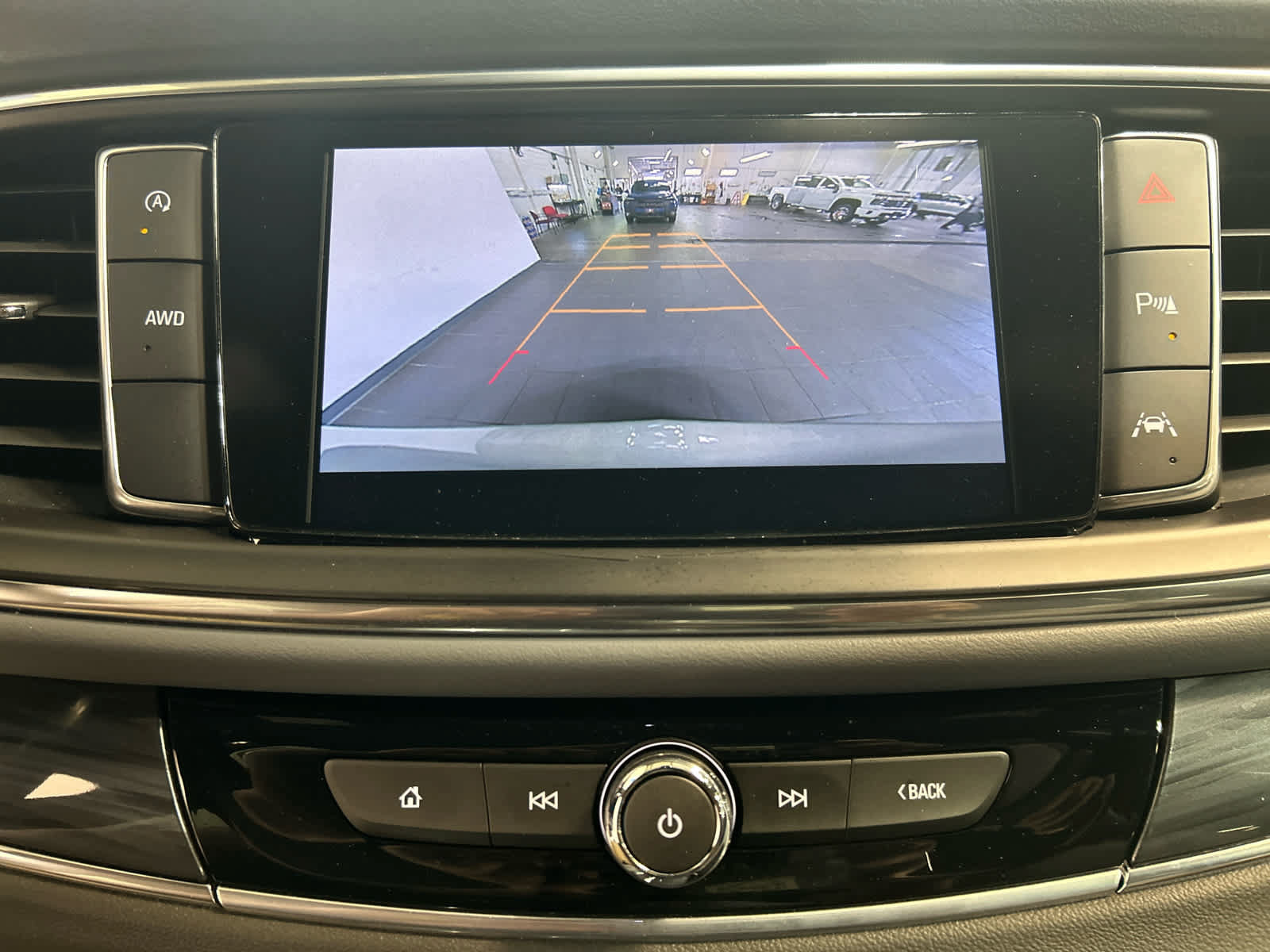 Used 2022 Buick Enclave Essence w/ Experience Buick Package AWD/4WD image 5
