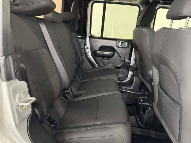 Certified 2022 Jeep Gladiator Sport image 12
