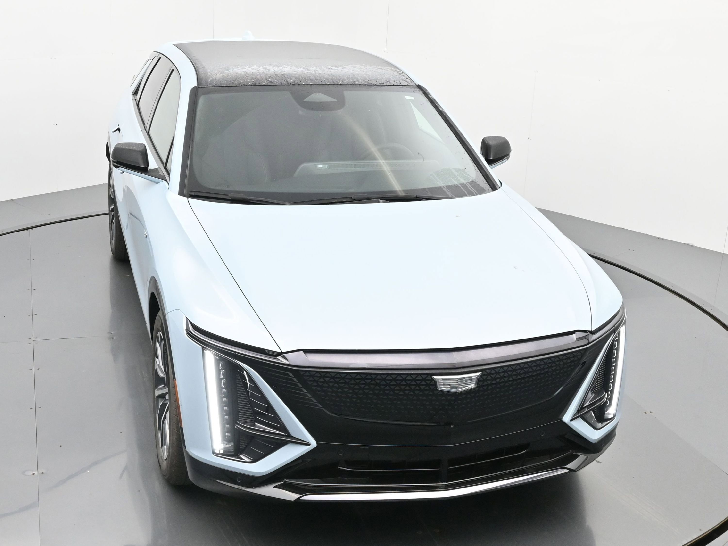 New 2026 Cadillac Lyriq Sport image 30
