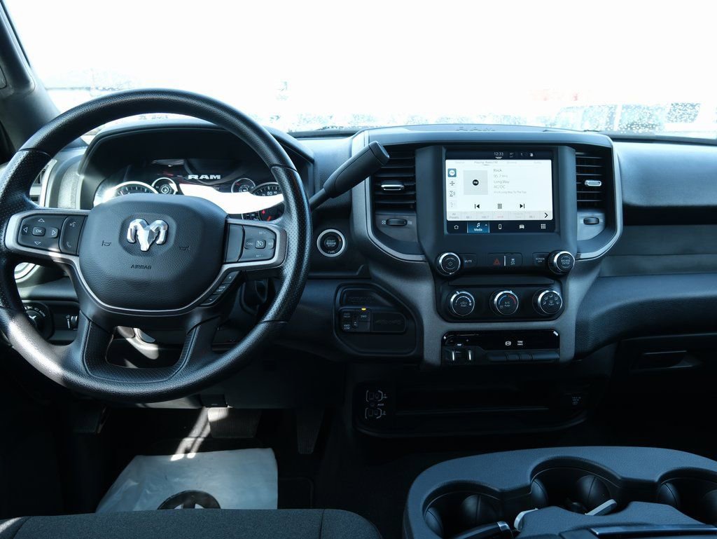 Used 2024 RAM 3500 Tradesman w/ Chrome Appearance Group AWD/4WD image 27
