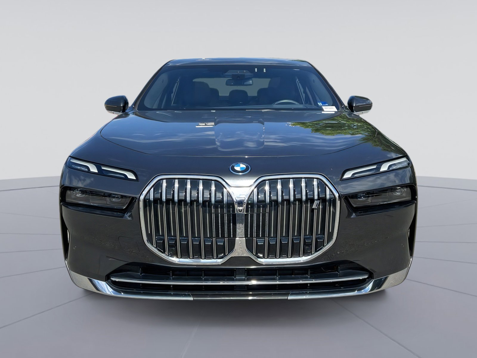 Used 2024 BMW i7 xDrive60 RWD image 12