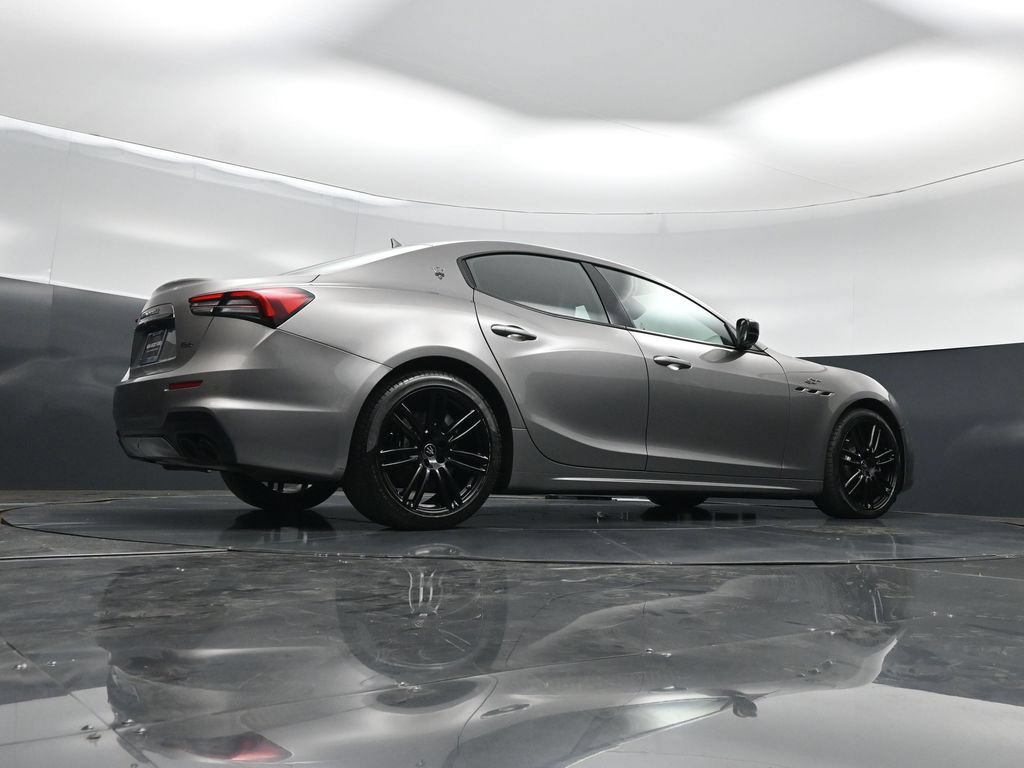 Used 2022 Maserati Ghibli GT RWD image 47
