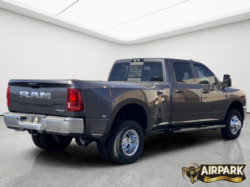 New 2026 RAM 3500 Tradesman AWD/4WD image 7