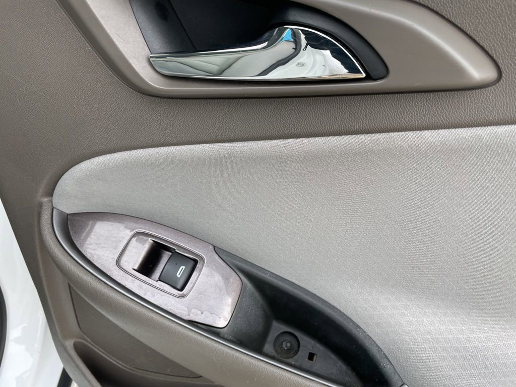 Used 2020 Chevrolet Malibu LS image 36